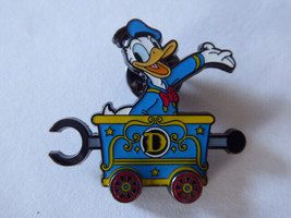 Disney Trading Pins 160897 Loungefly - Donald Duck - Mickey &amp; Friends Train - £22.27 GBP