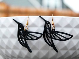 Humming Bird Earrings, Dangle Earrings, Fashion Earrings, Cute Humming Bird - £7.17 GBP