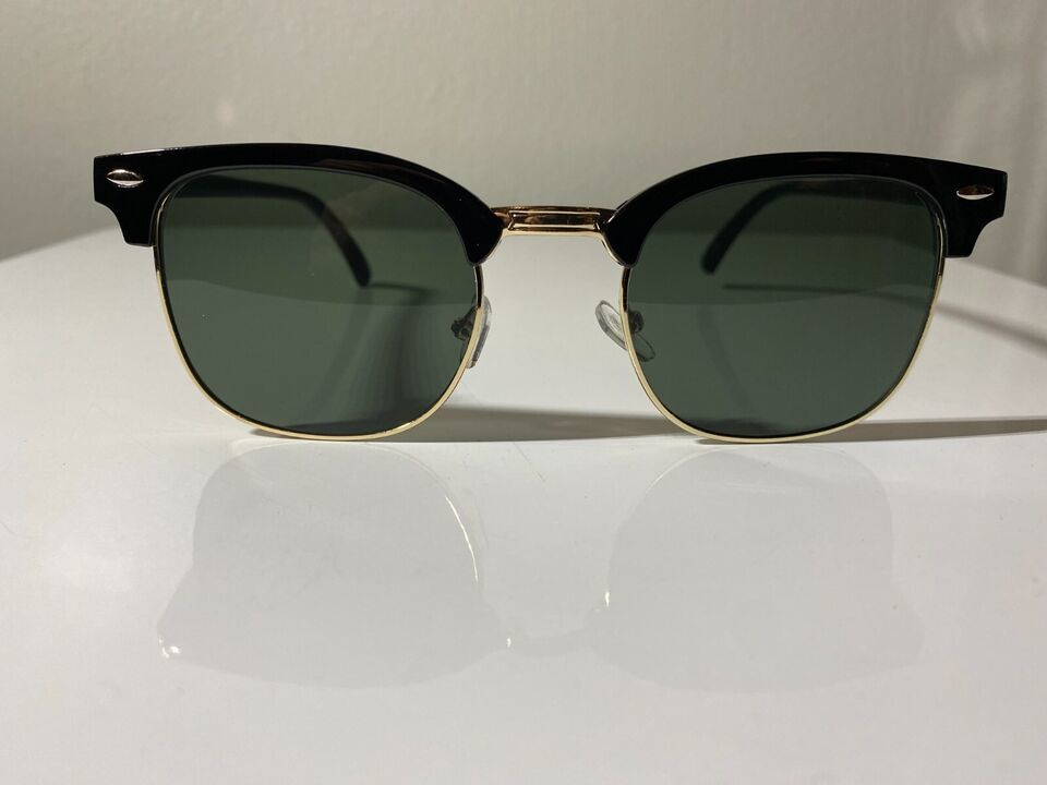 Classic 60&#39;s style men&#39;s sunglasses, black and gold frame and green lenses - $9.50