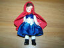 Little Red Riding Hood Madame Alexander Mini Doll McDonalds Toy 2010 5&quot; - £7.03 GBP