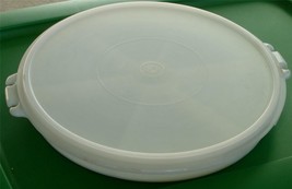 Nice Vintage Tupperware Covered Relish Server Tray, GOOD CONDITION - $9.89