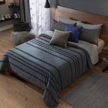 Stone Gray Jacquard Texture Reversible Comforter Set 3 Pcs Queen Size - £90.99 GBP