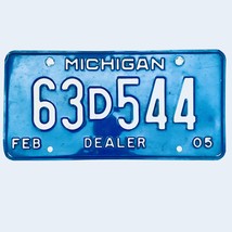 2005 United States Michigan Base Dealer License Plate 63D544 - $225.99 MXN