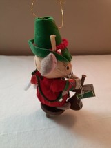 VTG Kurt Adler Corn Husk Mouse on Stool Der Horn Pooper Christmas Ornament 1980 - $9.85
