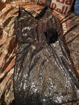 Nicole Miller Sassy In Silver Sequin Dress Size S - £20.24 GBP