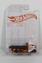 Hot Wheels Fast Bed Hauler HW Diecast Tow Truck 3/6 White Orange New - £7.92 GBP