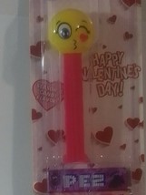 New - Valentines Day Pez Candy Dispenser Kissing! Emoji Holiday Collectors Item - £7.45 GBP