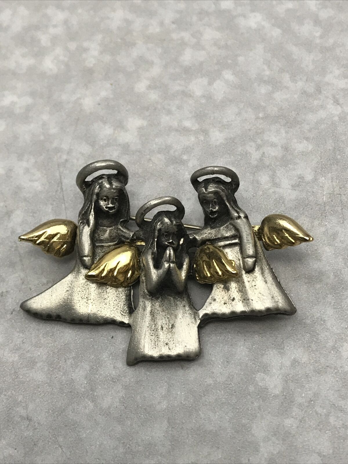 Primary image for Vintage Two Tone Angels Praying Pin Brooch KG CR22 Christmas Angels