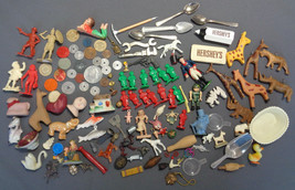 Miniature &amp; Toys Vintage Lot Gumball Games Advertisement Premiums 125 + Pieces - £31.96 GBP