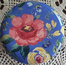 Pioneer Woman Candle ~ Floral Tin ~ Tangerine &amp; Cilantro Scent ~ 4.95 Oz. - €17,12 EUR