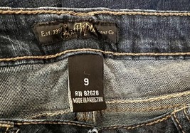 Item image 8