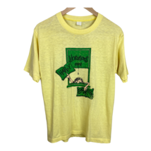 Vintage 1977 T-Shirt Women Small Librarians Are Happy Bookers Graphic Tee Yellow - £30.81 GBP