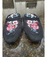 White House Black Market Women&#39;s Floral Closed Toe Low Top Mules Shoes S... - $51.62 CAD