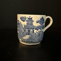 Wedgwood Etruria England Demitasse Cup - €12,25 EUR