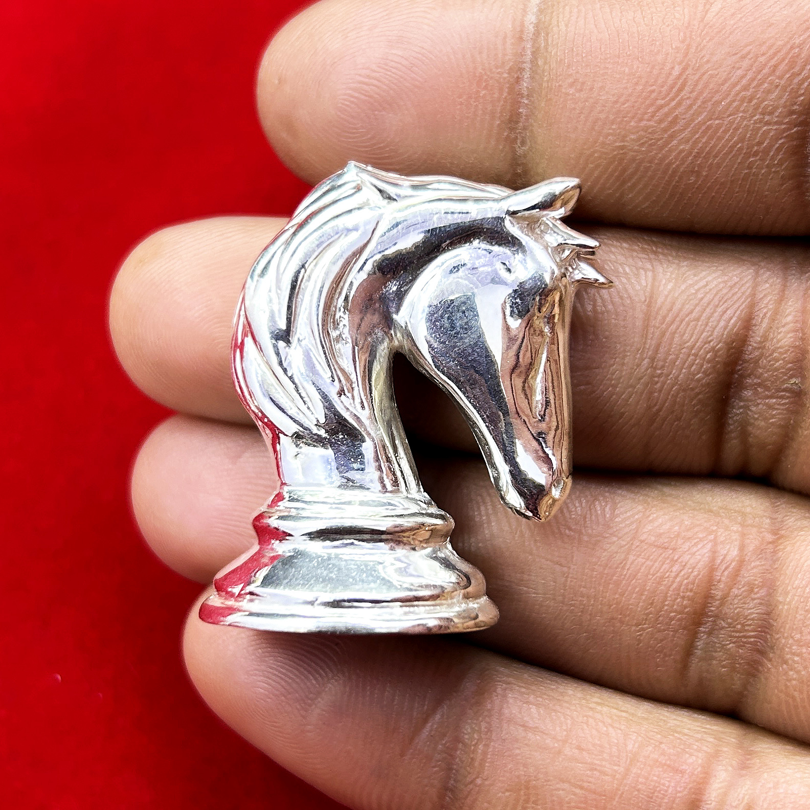 Silver Showpiece Horse Head Statue, Chess Horse Statue, Silver Horse Fig... - $280.00