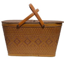 VTG 1950&#39;s RED-MAN Picnic Woven Wicker Basket w/Hinged Lid - Made in USA - £40.97 GBP