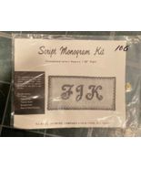 Script Monogram Needlepoint Kit *NEW* zz1 - $190.17 MXN