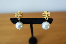 Tory Burch Logo Faux Pearl Drop Earrings In Gold Drop Earrings. New - £43.94 GBP