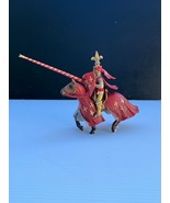 Schleich c. 2004 Red knight on horse with lance 70019 - $413.60 MXN