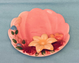 Vintage Zanesville pottery trinket dish pink shell with yellow flower Ohio USA - £3.90 GBP