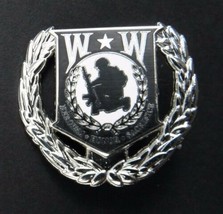 Wounded Warrior Heroism Honor Sacrifice Wreath Lapel Pin 1.5 Inches - £4.26 GBP