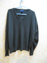 Towncraft Sweater Men&#39;s XL Gray V neck LS Knit Made In USA Pullover Casual - $16.98