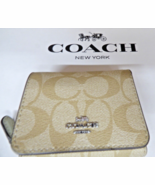 COACH  41320 Signature Small Trifold Wallet Light khaki Pale green NWT LQQK - $89.95
