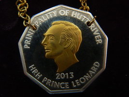 Principality of Hutt River 2013 Ten Dollar Coin Necklace in Box &quot;Rare Coin&quot; - £385.50 GBP