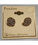 Freedom Brand Round Earrings W Gemstones Gold Tone .5 Inch Post Back - $17.87 CAD