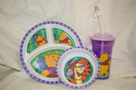 Vintage Winnie the Pooh Child’s Dining Set Plate Bowl Tumbler w/ Cap &amp; S... - $341.18 MXN