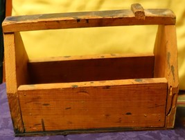 Vintage all wood small tool caddy 12 by 8 by 5 1/2 inches - £38.23 GBP