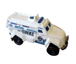 Matchbox S.W.A.T. TRUCK 2015 MB824 White w/ Blue Lettering - £4.62 GBP