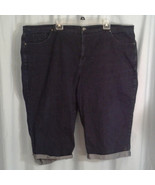 Gloria Vanderbilt 24W denim Amanda Capri pants Blue Jeans - $12.00