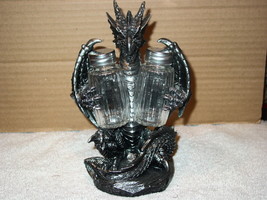 DRAGON BLACKENED SPICE SALT AND PEPPER SHAKER SET - £22.29 GBP