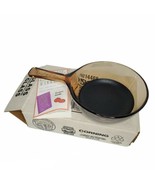 Vintage Corning Ware Vision Amber 0.5L Nonstick Frying Pan New In Box USA - $75.44 CAD