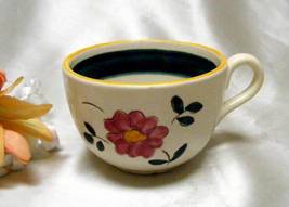 2425 Antique Stangl Pottery Yellow Trim Garden Flower Teacup - £3.16 GBP