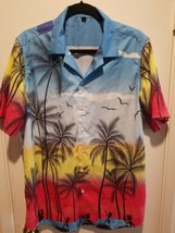 Design In Italy Hawaiian Palm Trees Men’s Shirt Size M Casual Short Sleeves - £17.08 GBP