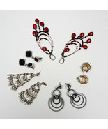 Lot of 5 Pair Pierced Earrings Fashion Jewelry Chandelier Rhinestones Beads - $20.29 CAD