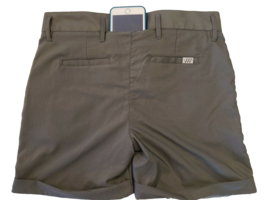 Haus Of Grey Golf Shorts Womens 4 Gray Athletic Wicking Tech Pocket Pants - $250.14 MXN