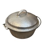 Wagner Ware Drip Drop Hammered Round Roaster Dutch Oven, No. 3248 - €86,58 EUR Wagner Ware Drip Drop Hammered Round Roaster Dutch Oven, No. 3248 - €86,58 EUR