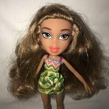 Bratz Yasmin to Brazil Study Abroad Doll 2015 Outfit &amp; Feet shoes - £14.05 GBP