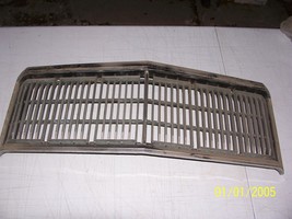 1977 1978 MERCURY MARQUIS GRILL COLONY PARK WAGON USED OEM # D5MB 8150 A - $209.53
