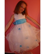 US Angels Flower Girl Dress #909 White with Aqua Sash  and Rosebuds Size 4 - £93.09 GBP