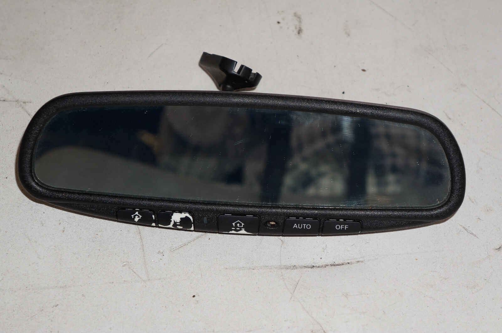 2003-2004 INFINITI G35 SEDAN INTERIOR REAR VIEW MIRROR w/ HOME LINK OEM - $60.19