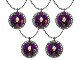 5 Disney Descendants Mal 3D Bottle Cap Necklace Birthday Party Favors - £8.72 GBP