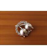 Tulip Flower Brooch | Silver Rhinestone Pin | Clear Crystal Jewelry - $538.09 MXN