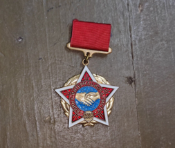 Russian Soviet Afghanistan War Veteran Medal Soldier-internationalist USSR - $32.67