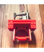 Disney Jakks Dollhouse Size Red Sewing Machine - $220.14 MXN