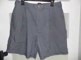 TOMMY HILFIGER GOLF PLEATED NAVY BLUE PLAID SHORTS SIZE 34 MEN&#39;S - $17.48