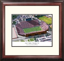 Ncaa Kinnick Stadium Alumnus Framed Lithograph Of The Iowa Hawkeyes. - $142.99